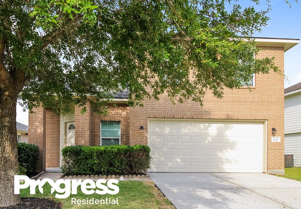 1st image of 7822 Crescent Village Ln