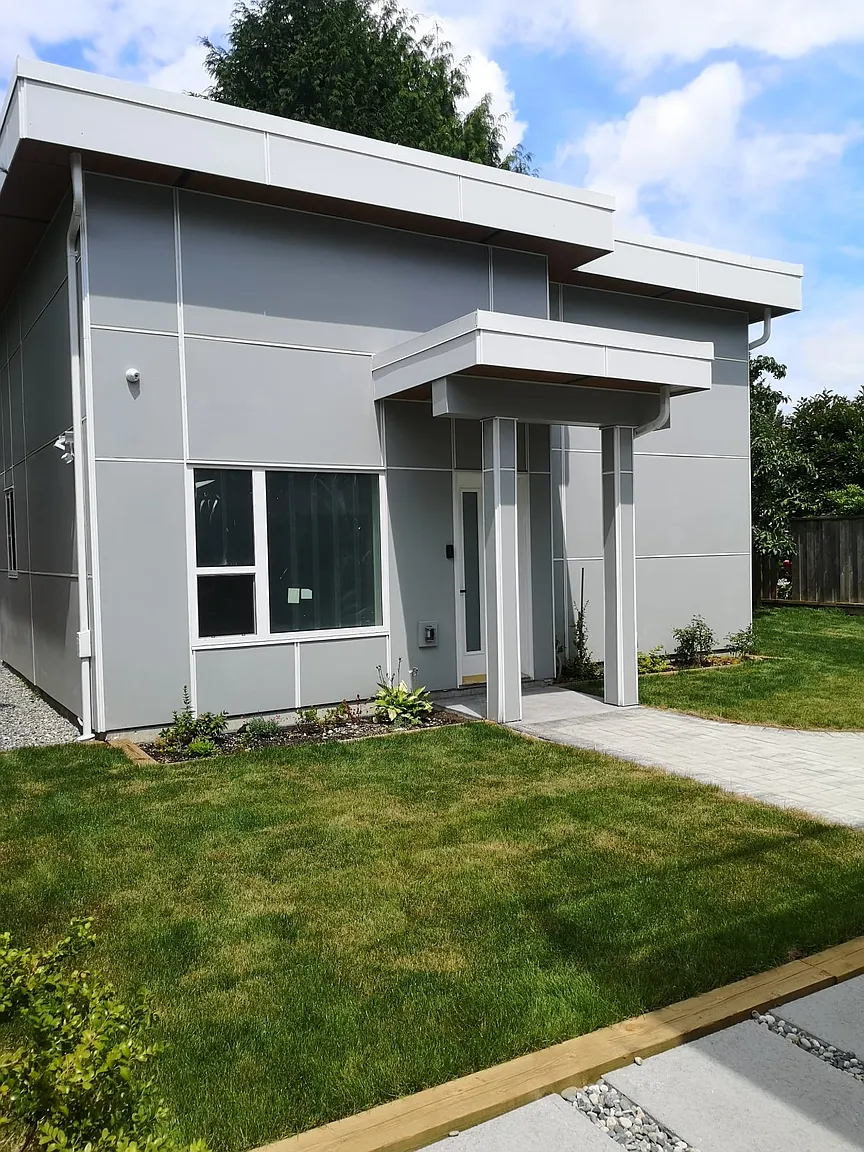 1551 Suffolk Ave photo 1