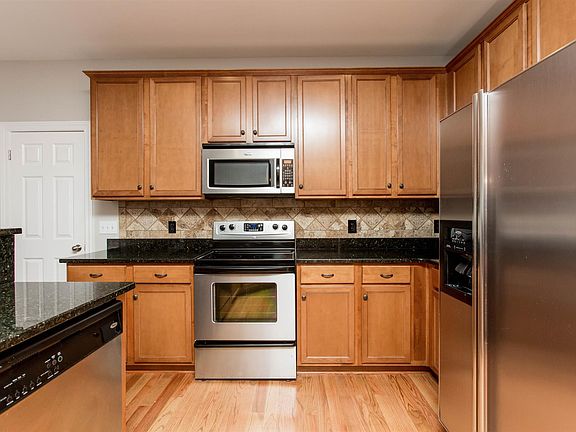 4th image of 528 Verde Meadow Dr