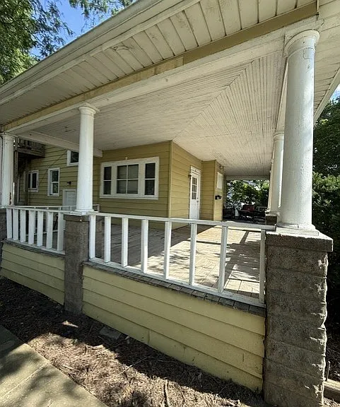 2604 Walnut St #B — Photo 13