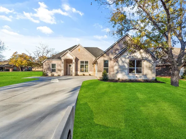 9201 Hanging Moss Dr, Granbury, TX 76049