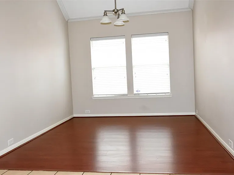 2705 Hewn Rock Way — Photo 5