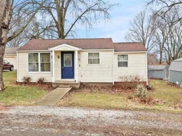 106 Sunset Dr, Hebron, OH 43025