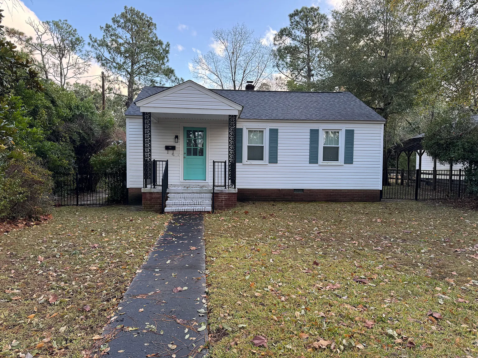 2 bed, 950 sqft, $1,950 — Photo 2