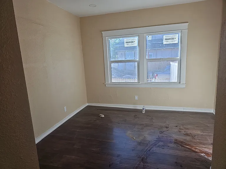 920 N Arrowhead Ave — Photo 11