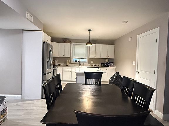 2nd image of 16 Warren St #2