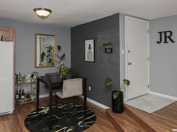 3rd image of 4150 E 60th St APT 602