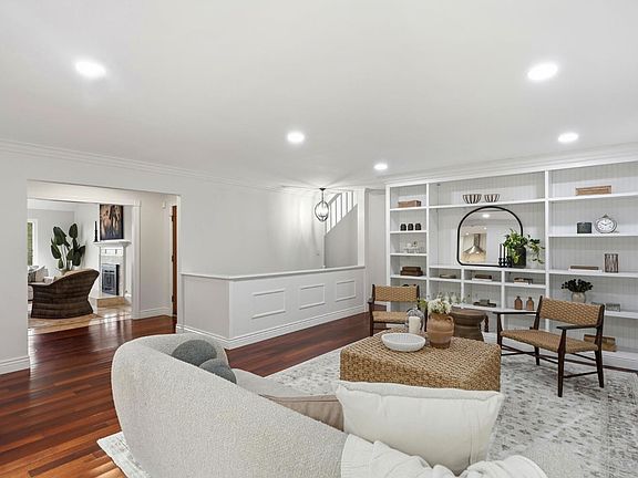 2nd image of 50 Circe Court