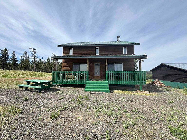 Listing photo 4