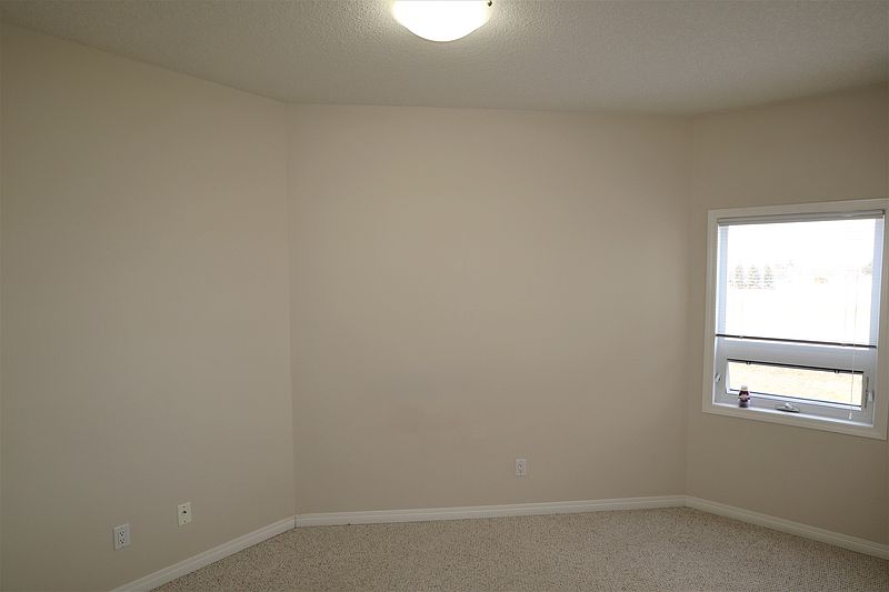Fort Saskatchewan Apartment for rent - 2 Bedrooms — photo 4