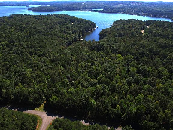 4th image of 509 Whisper Lake Dr