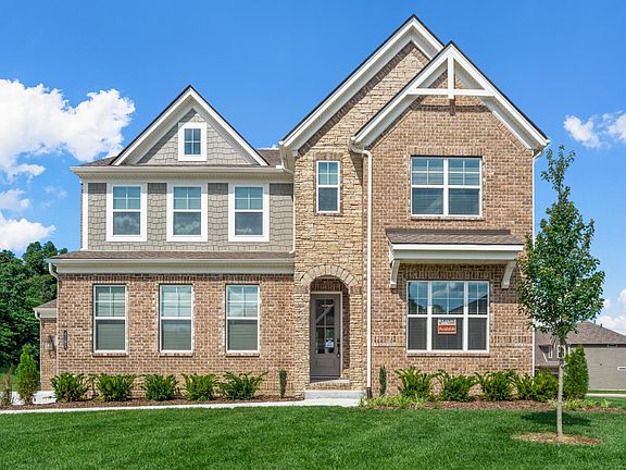 The Everly C Exterior