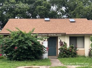 9911 River Crest Ct, Orlando, FL 32825