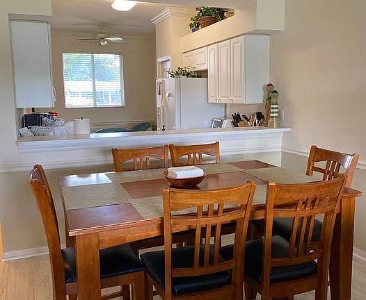 5th image of 16595 Lake Circle Dr
