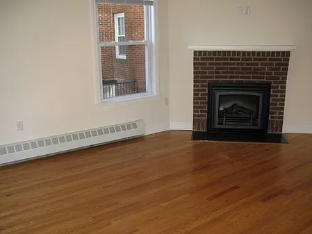 2 bed, 1.0 bath, $3,720 — Photo 3