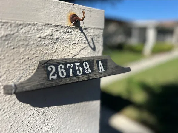 26759 Whispering Leaves Dr, Newhall, CA 91321