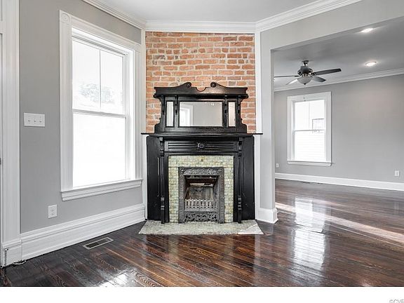 5th image of 2108 Rose Ave