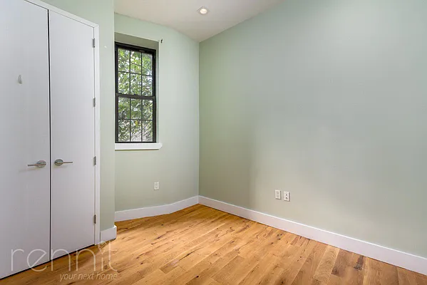 Rented by Rennit Inc. | media 27