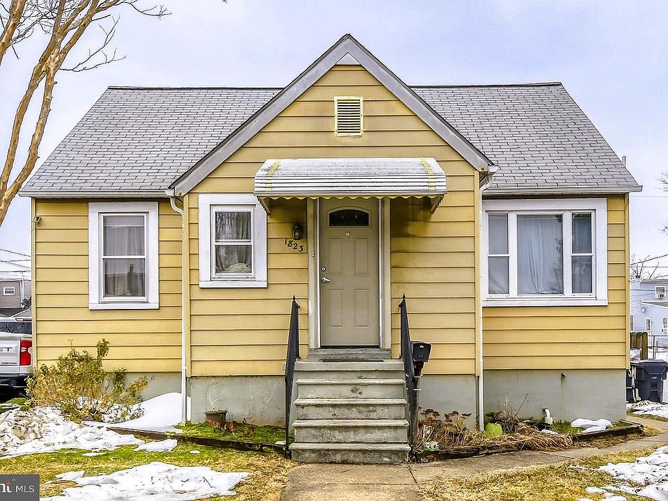 1st image of 1823 Walnut Ave