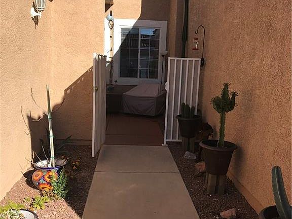 3rd image of 2770 Serenidad Dr