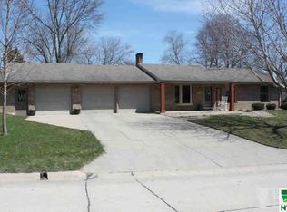 150 6th Ave SE, Sioux Center, IA 51250