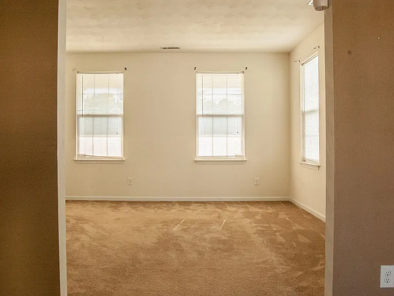 1447 Talley Cir — Photo 9