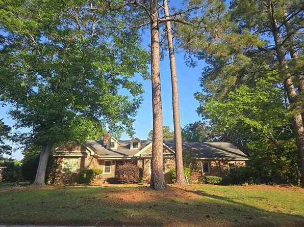 1506 Surry St, Kinston, NC 28504