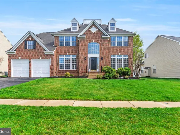 10010 River Walk Ter, Upper Marlboro, MD 20774