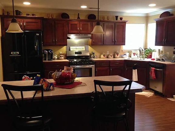 4th image of 4 Hurricane Hills Dr