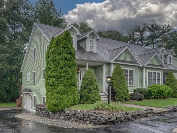 41 Preservation Ln, Tewksbury, MA 01876