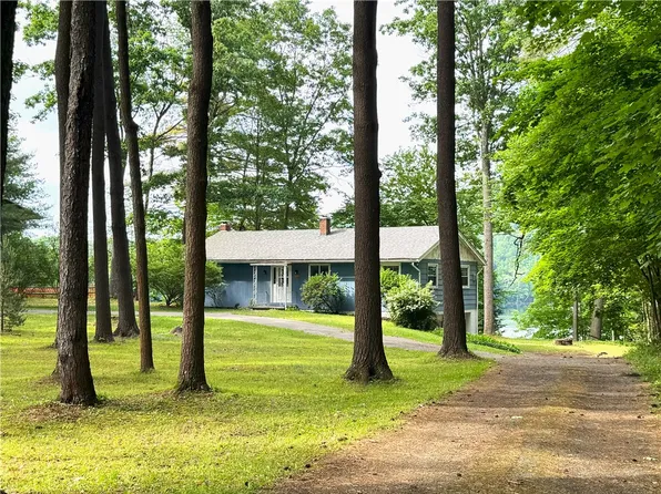 187 Sunnycrest Rd, Maryland, NY 12116