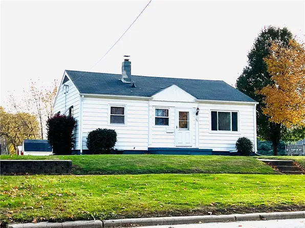 925 W Main St, Hoopeston, IL 60942