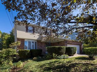 4411 Wayne St, Erie, PA 16504