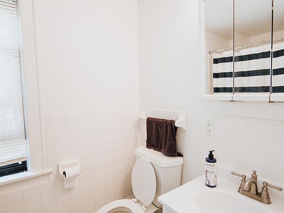 3rd image of 683 Hague Ave APT 9