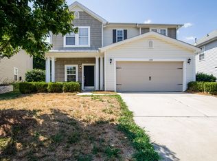 13739 Rutherglen Ct, Charlotte, NC 28213