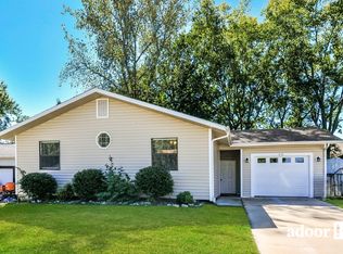 20 Pheasant Ln, Saint Peters, MO 63376