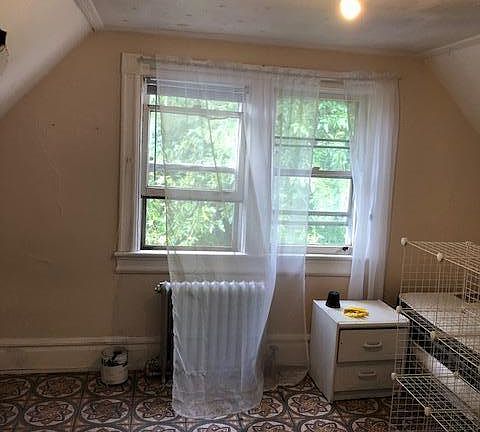 3rd image of 442 Westervelt Ave