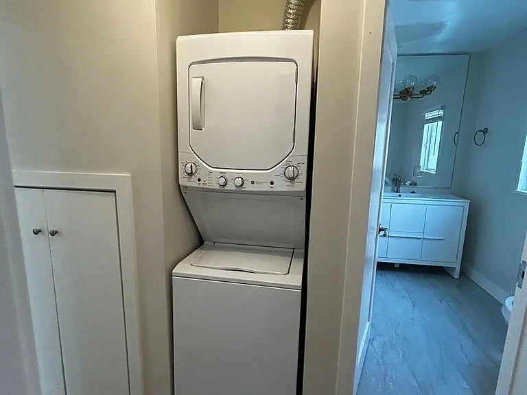 Live in Style in Madison: Rent Your Next Home Now! — Photo 15