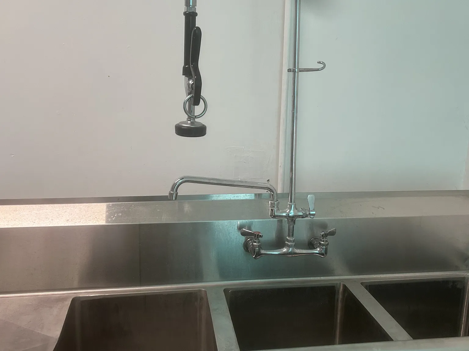 1 bed, $900 — Photo 3
