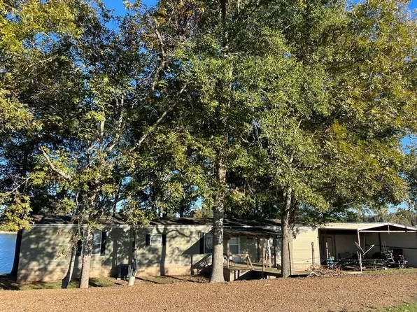 2679 Parhams Rd, Jonesville, LA 71343
