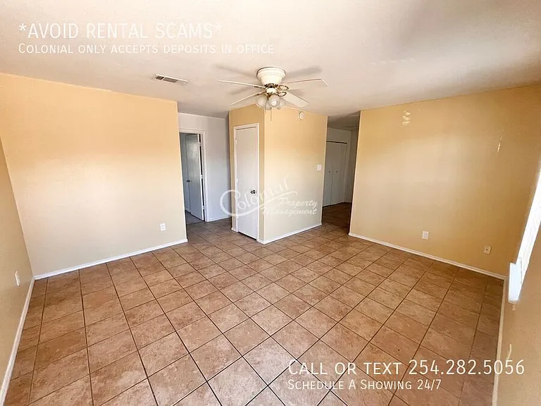 1703 Benttree Dr #B — Photo 2