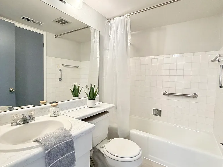 7422 Gravois Ave #1C — Photo 9