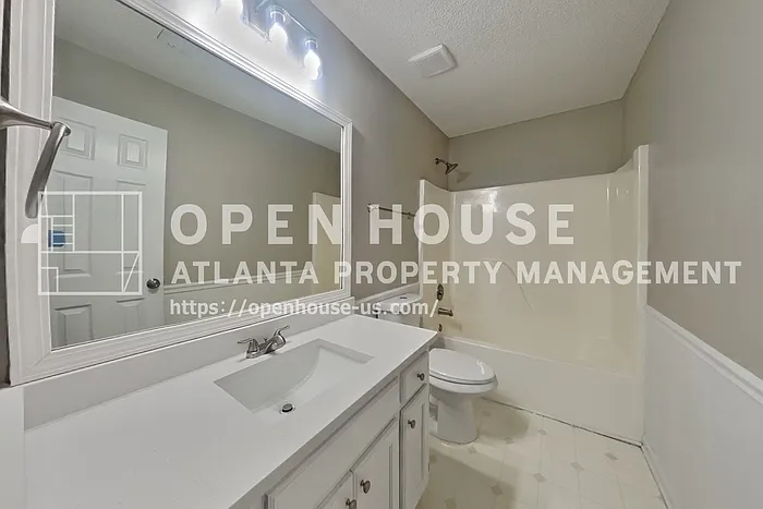 1603 Fort Perry Way — Photo 17