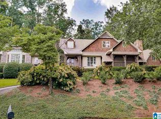 3012 Weatherton Cir, Mountain Brook, AL 35223
