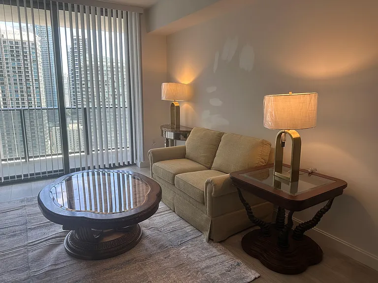 45 SW 9th St #2905 — Photo 8