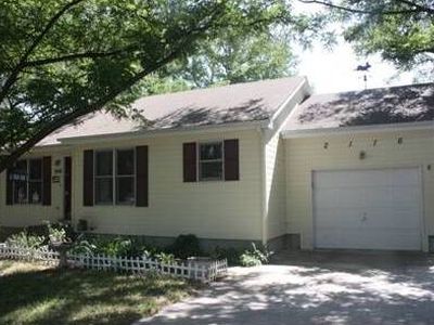 2116 Casement Rd, Manhattan, KS, 66502