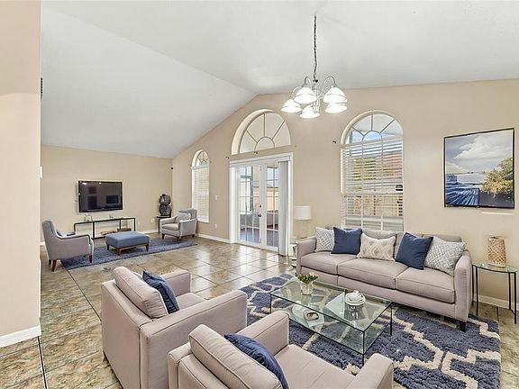 3rd image of 2411 PARSONS POND CIRCLE