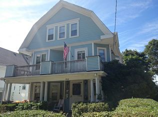 20 Manthorne Rd, West Roxbury, MA 02132