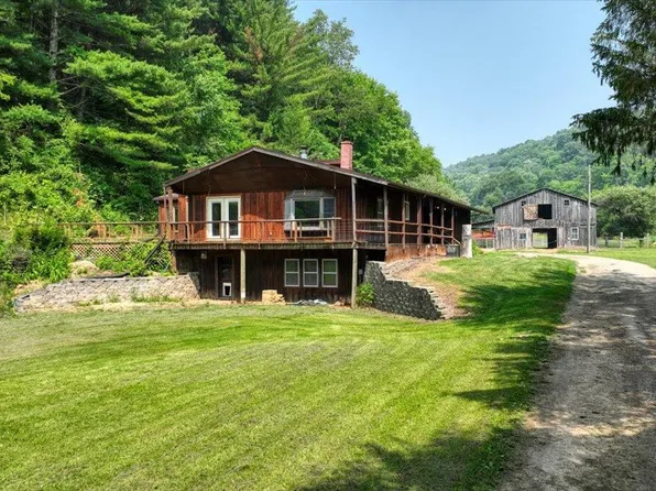 E8728 County Road Y, Viroqua, WI 54665