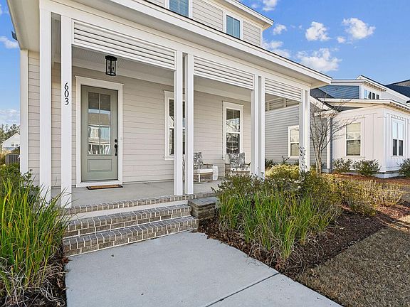 5th image of 603 Blueway Ave